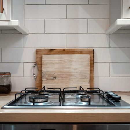 3 Bedroom Central Apartment In Belfast City Centre Zewnętrze zdjęcie