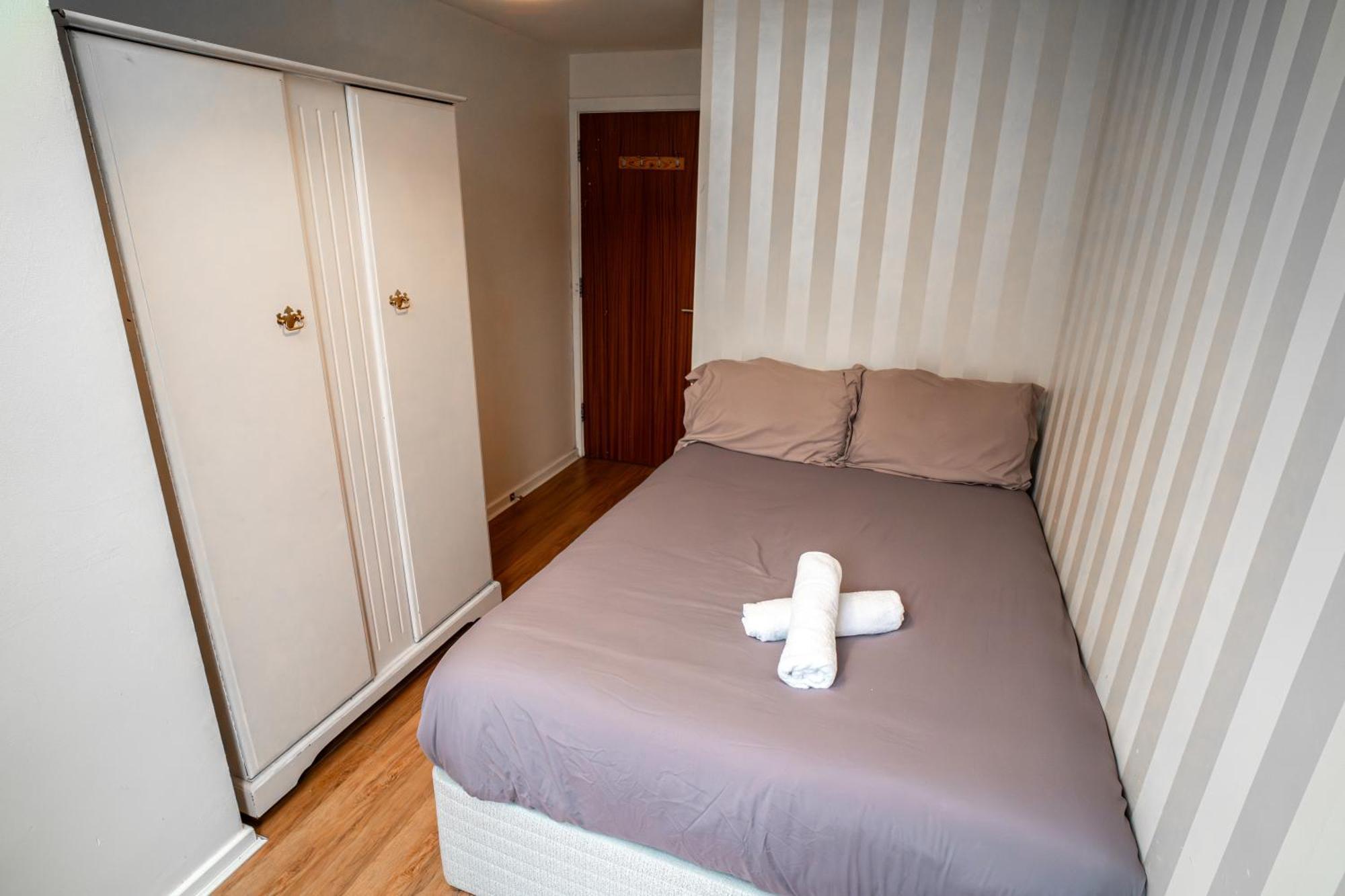 3 Bedroom Central Apartment In Belfast City Centre Zewnętrze zdjęcie