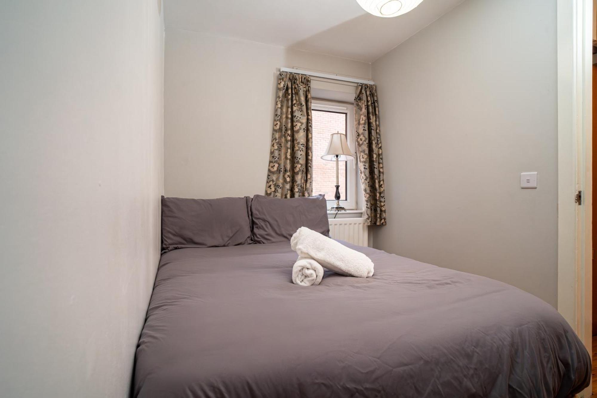 3 Bedroom Central Apartment In Belfast City Centre Zewnętrze zdjęcie