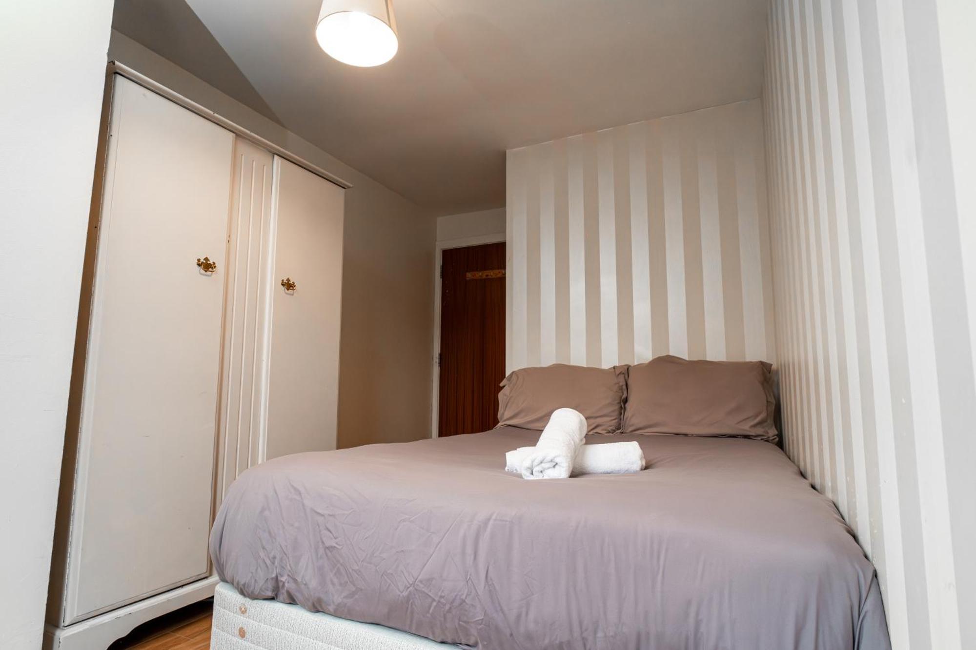 3 Bedroom Central Apartment In Belfast City Centre Zewnętrze zdjęcie